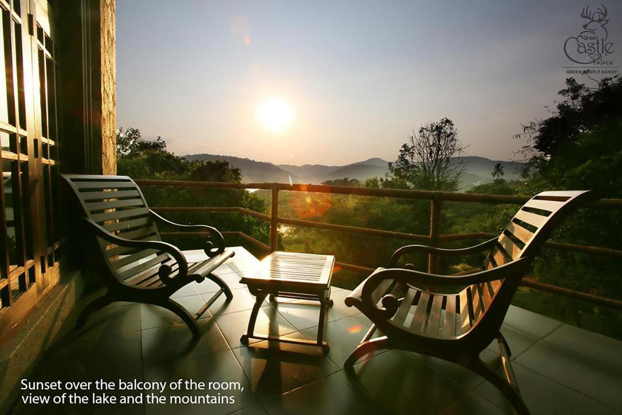 Green Castle Kandy Otel Dış mekan fotoğraf