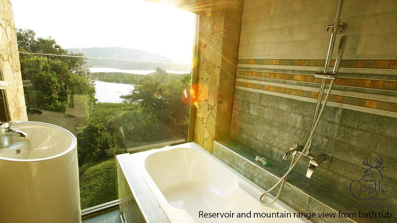 Green Castle Kandy Otel Dış mekan fotoğraf