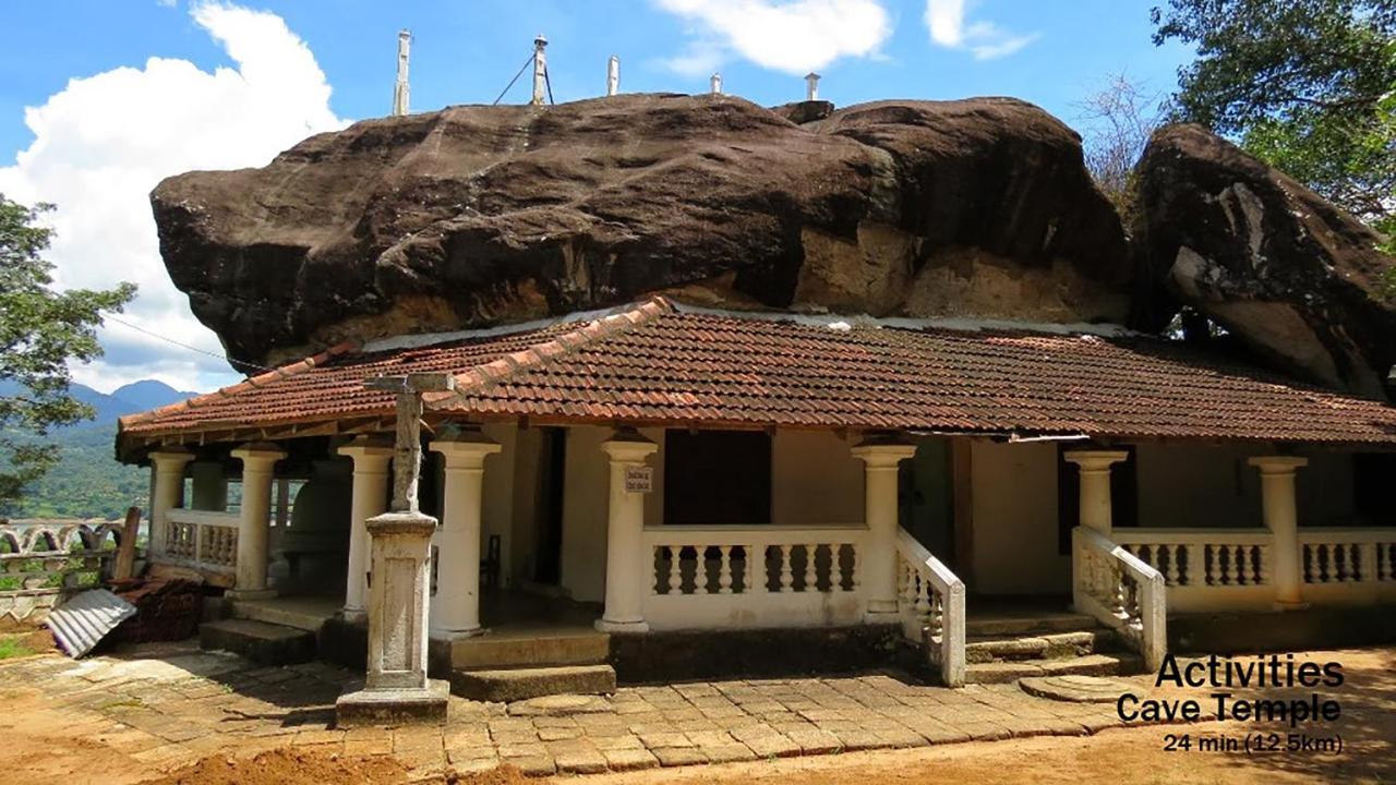 Green Castle Kandy Otel Dış mekan fotoğraf
